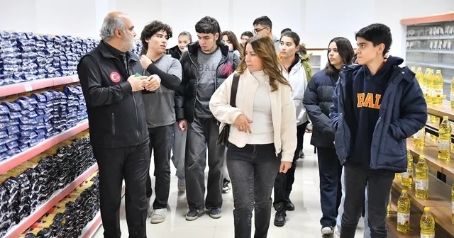 İyilik Elçisi Projesi gençlere yardımlaşma ve tarih bilinci aşılıyor Malatya Haberleri