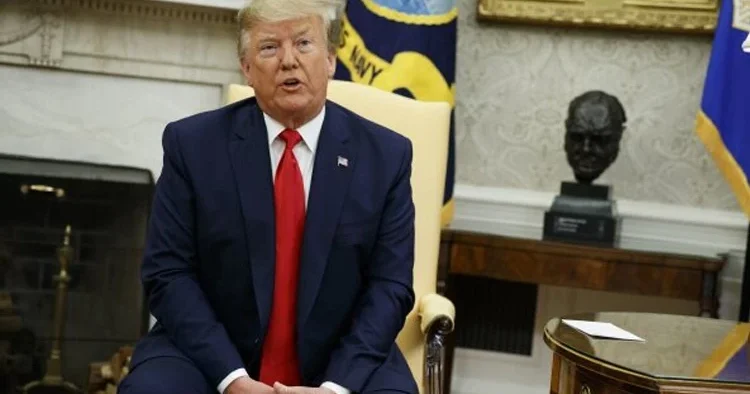 Epstein belgelerine Trump sansürü iddiası