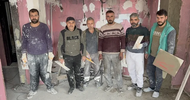 Yanan ev imece usulü tamir ediliyor Samsun Haberleri