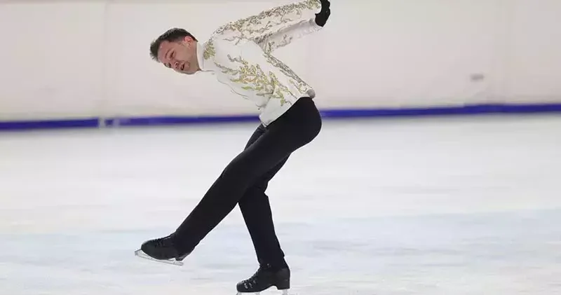 Şampiyon buz patenci spora başladığı pistte jübilesini yaptı