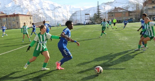 Hakkarigücü evinde berabere kaldı Hakkari Haberleri