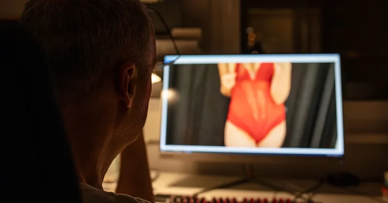 Ses getiren pornografi iddiası: İsrail tarafından kontrol ediliyor Sözcü Gazetesi