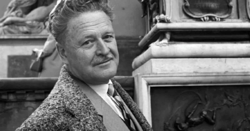 Ertuğrul Özkök: Nazım Hikmet ilk defa kaç yaşında mayolu bir kadın gördü?