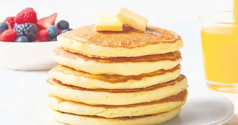 İDİL AÇIKALIN Çocuklarla pankek yapıyoruz