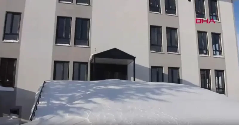 Kar bir ay sonra nihayet durdu kalınlık 2 metreyi buldu