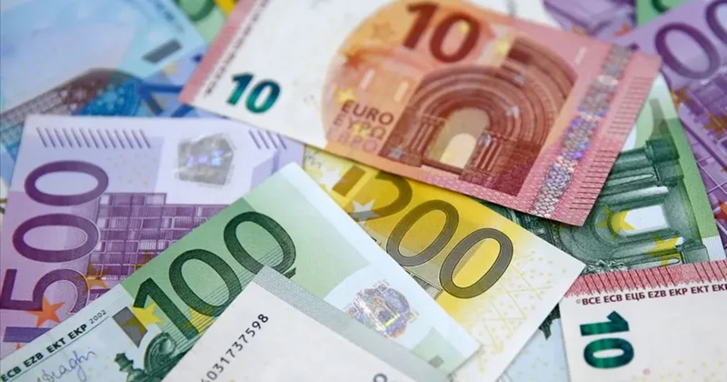 Yurt dışında yerleşik kişiler 196 milyon dolarlık hisse senedi aldı