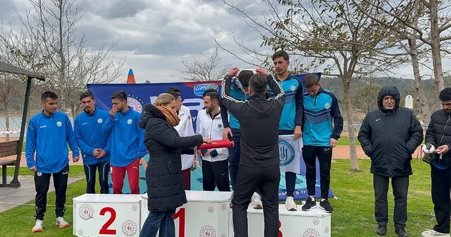 BEÜ de kros takımı Türkiye üçüncüsü oldu Bitlis Haberleri