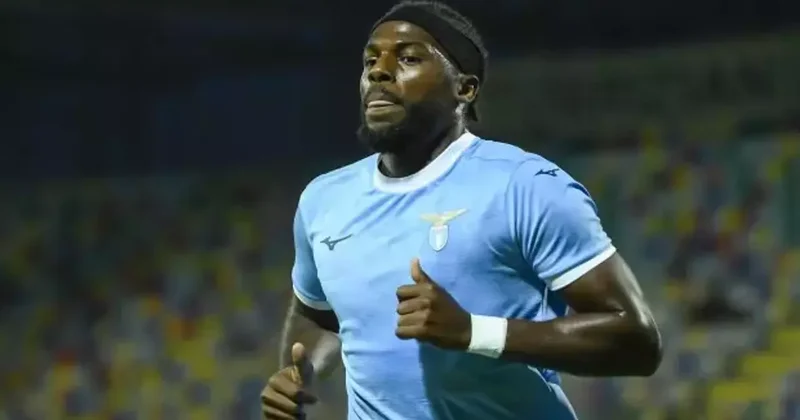 Beşiktaş ta sol bek operasyonu! Como ya rağmen transfer 15 milyon euroya bitebilir