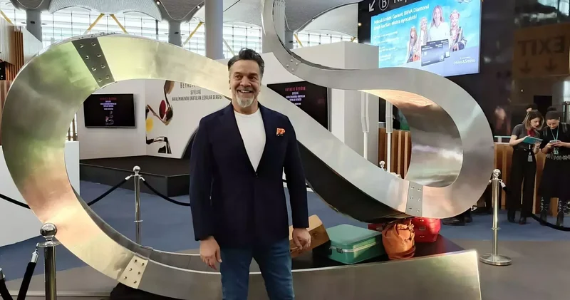 Beyazıt Öztürk’ün ‘Şey(ler) Havalimanında Unutulan Eşyalar sergisi açıldı