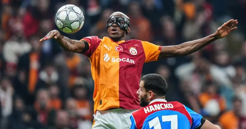 Osimhen getirmeye çalıştığı 2 ismi açıkladı: Uçak paylaşımı taraftarları heyecanlandırdı