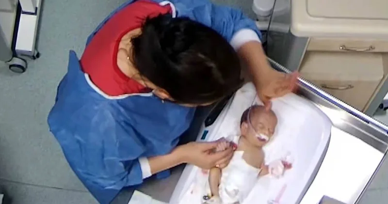 Hemşirenin darp ederek engelli bıraktığı bebeğin annesi konuştu