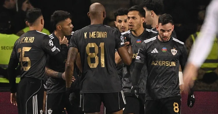 Karabağ, Frankfurt u 90+4 te devirdi, umutlarını sürdürdü!