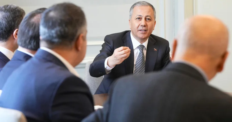 İçişleri Bakanı Yerlikaya, Ezidi toplumu temsilcilerini kabul etti