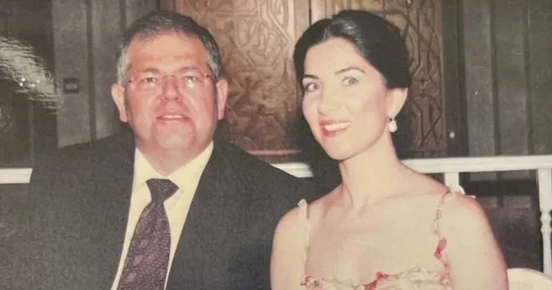 Sevgilisine yazdığı mesajı yanlışlıkla eşine atan iş adamına hapis cezası