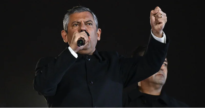 CHP Genel Başkanı Özel Çekmeköy de konuştu Son dakika haberleri