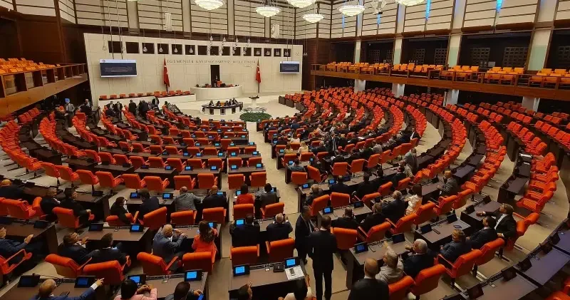 Meclis te bu hafta yoğun mesai: Kritik düzenlemeler gündemde Ankara Haberleri