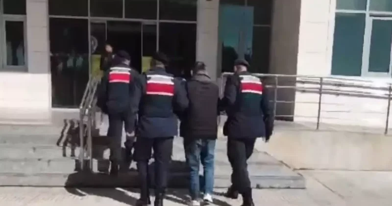 Adana’da 10 milyon 110 bin kaçak makaron ele geçirildi