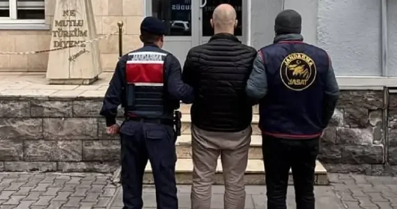 15 yıl 6 ay hapis cezası bulunan firari Kayseri de yakalandı Gündem Haberleri
