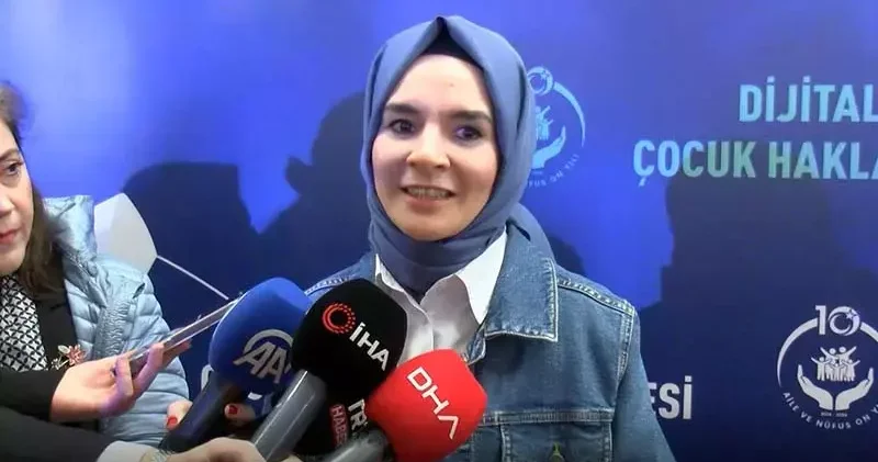 Bakan Göktaş, Külliye de Ramazan etkinlik alanını ziyaret etti