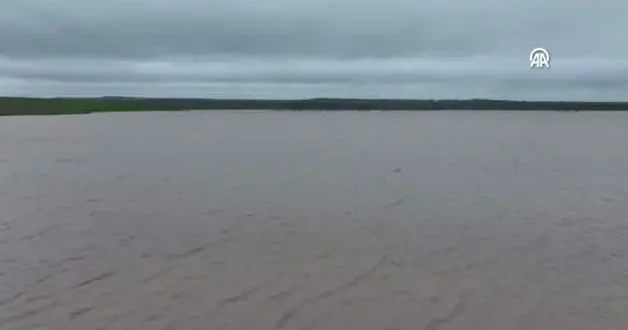 Edirne de Tunca Nehri taştı bazı bölgelerde taşkınlar yaşandı