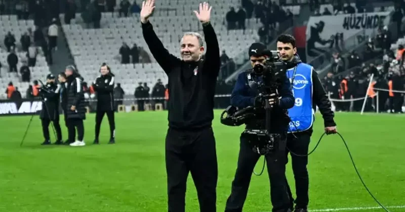 Sergen Yalçın dan Ne iş yapıyor eleştirilerine yanıt: Hep tartışılıyoruz