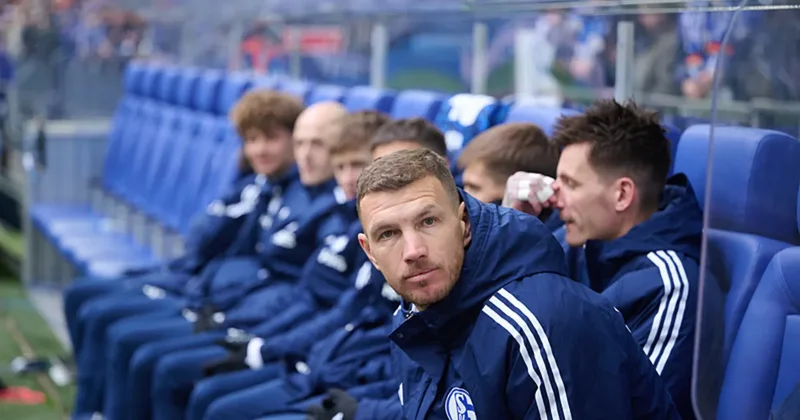 39 yaşındaki Edin Dzeko durmak bilmiyor!