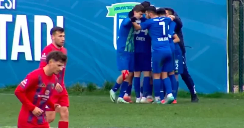 Şampiyonluğa oynayan TFF 2. Lig ekibi büyük yara aldı: Bursaspor çok rahatladı