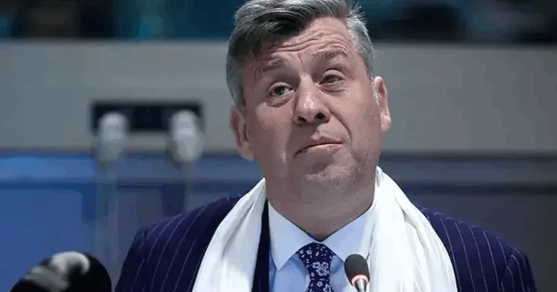 Laiklik karşıtı kampanyaya Metin Şentürk de katıldı Sözcü Gazetesi