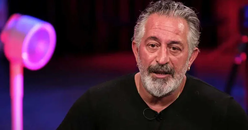 Ünlü şarkıcıdan Cem Yılmaz itirafı! 5 dakikaya arıyorum dedi bir daha aramadı