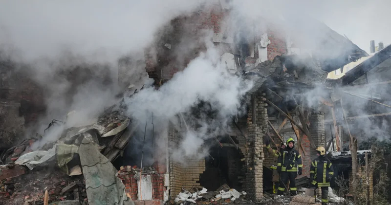 Ukrayna: Rusya 50 füze ve 297 İHA ile eş zamanlı saldırı düzenledi Dış Haberler