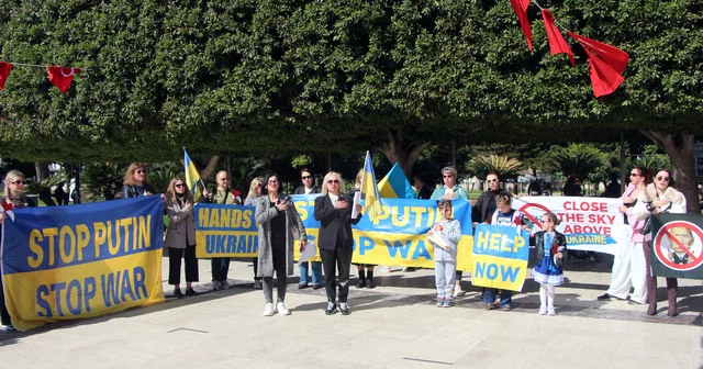 Ukraynalılar, savaşın 4 üncü yılında kaybettiklerini andı Adana Haberleri