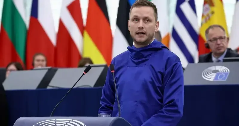 Grönland’dan Trump’a hastane gemi resti: Rastgele çıkışlar yapmak yerine bizimle konuşsun Dünya Haberleri