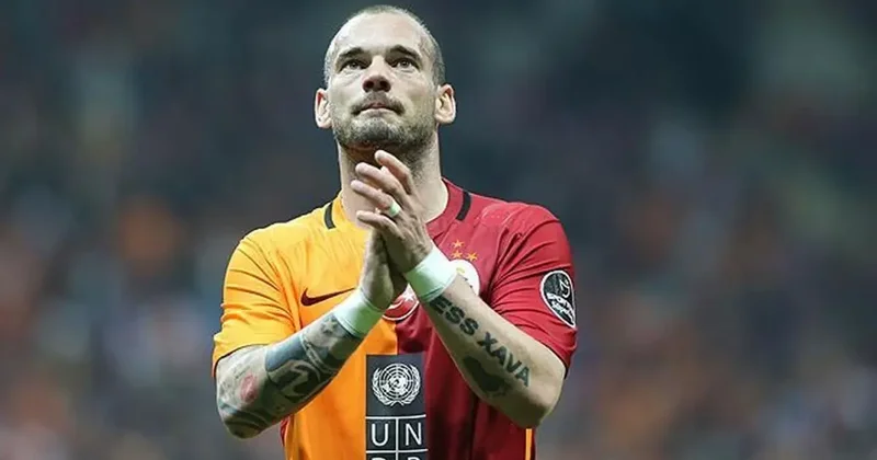 Sneijder den ırkçılık iddiaları sonrası Liverpool a zehir zemberek sözler