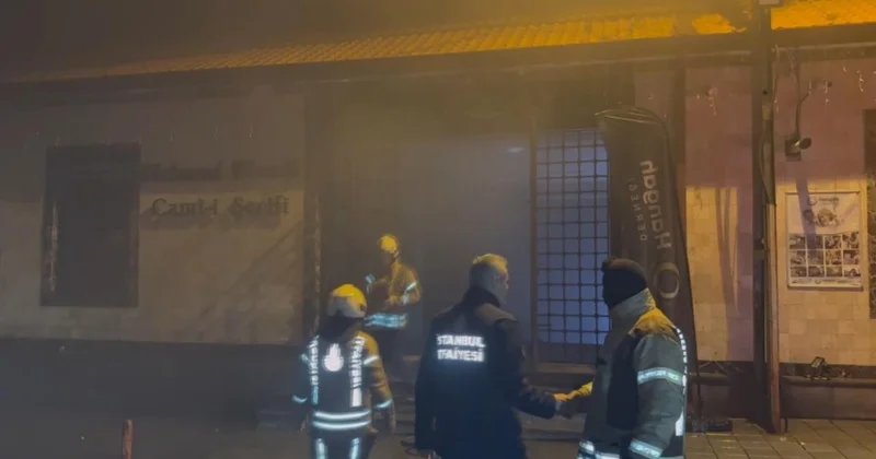 Beykoz da Mahmud Efendi Camii nde çıkan yangın söndürüldü