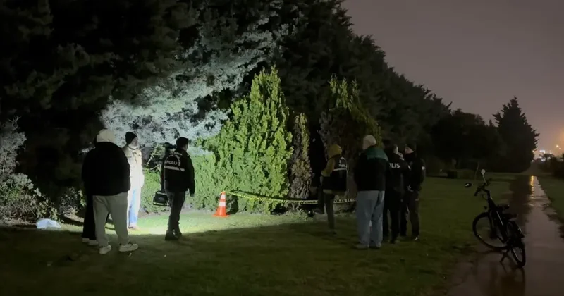 İstanbul un göbeğinde dehşet! Parkta erkek cesedi bulundu