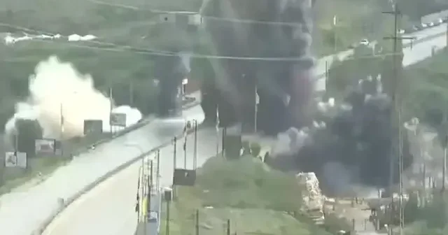 İsrail Lübnan da köprüyü havaya uçurdu VİDEO İZLE