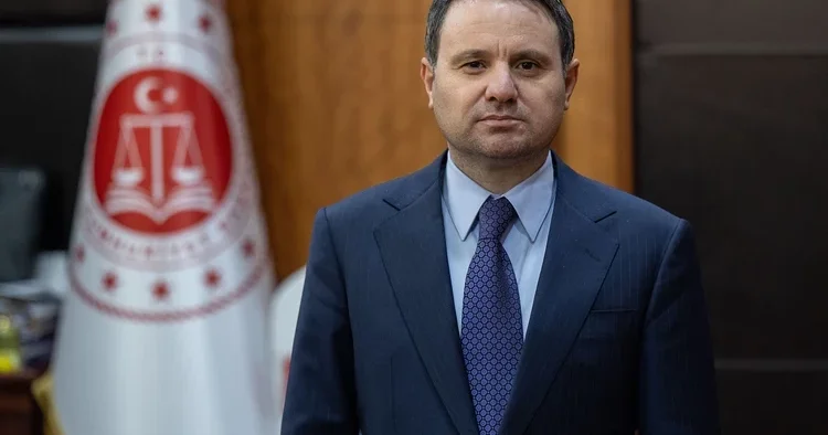 Adalet Bakanı Akın Gürlek ten bilirkişi sistemiyle ilgili paylaşım