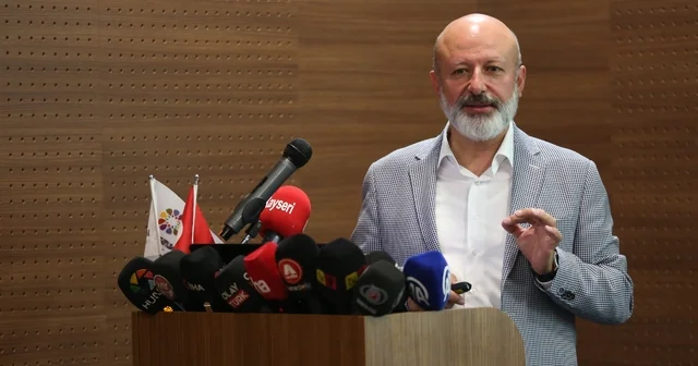 Başkan Çolakbayrakdar: Yapay zekâ ve 3. nesil yazılım ile hızlı çözüm üretiyoruz Çözüm Merkezi nde dijital dönüşümle talepler anında karşılanıyor Kayseri Haberleri