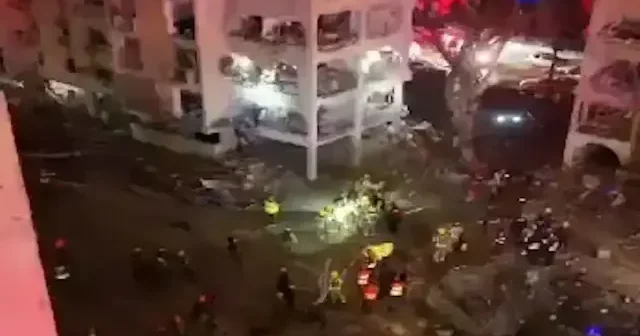 İran dan İsrail e ağır misilleme: Arad daki yıkım havadan görüntülendi VİDEO İZLE