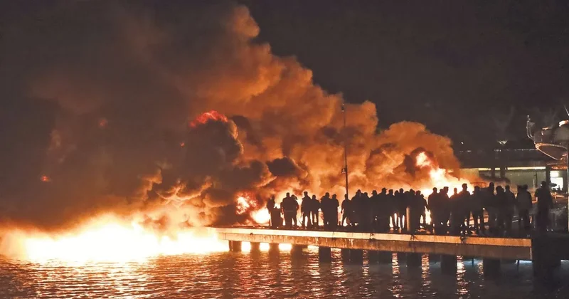 Bodrum şokta: 7 tekne kül oldu