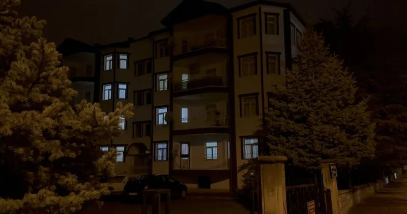 Asansörde zehirlenme şüphesi Son dakika haberleri