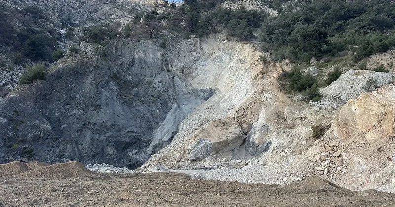 Aydın da toprak kayması an be an kaydedildi Sözcü Gazetesi