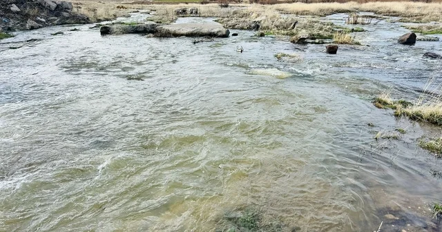Kayseri nin bir ilçesinde baharın habercisi dere suları akmaya başladı Kayseri Haberleri