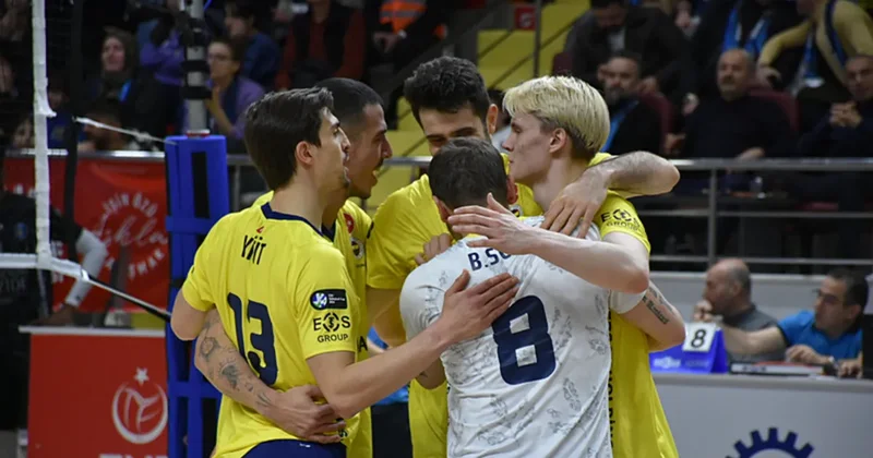 Voleybol Efeler Ligi: Gebze de kazanan Fenerbahçe!