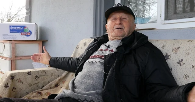 Yemek yapamayan 86 yaşındaki Necmettin dedenin imdadına Gönül Kazan yetişti Kocaeli Haberleri