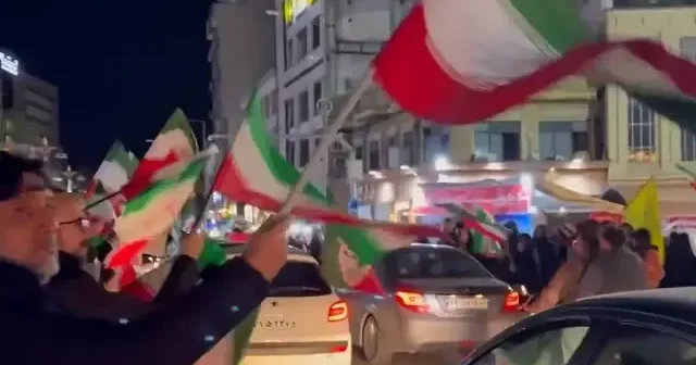 Tahran’da füze kutlaması: Tacriş Meydanı bayraklarla donatıldı VİDEO İZLE