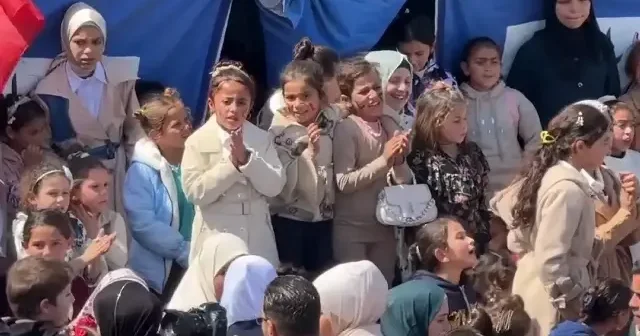 TDV Gazze de çocuklara bayram şenliği düzenledi VİDEO İZLE