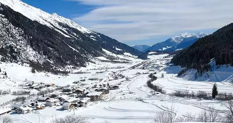 İtalya da çığ düştü: 2 ölü, 5 yaralı