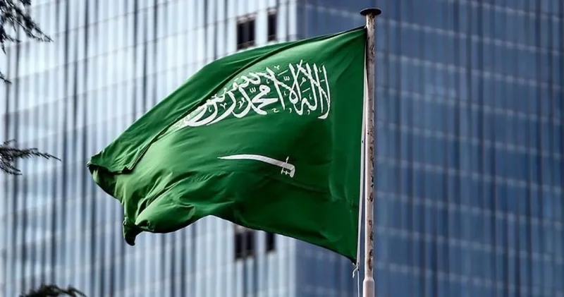 Suudi Arabistan: İran dan atılan 2 İHA etkisiz hale getirildi