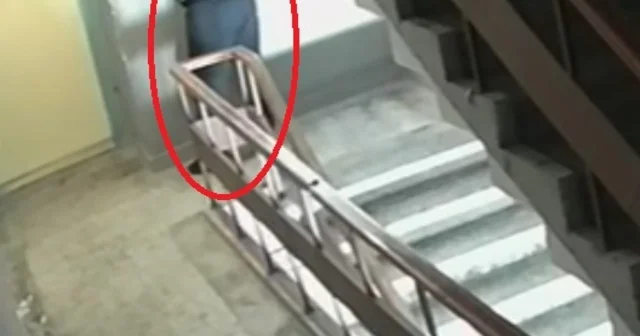 Kayseri de kurye, sipariş getirdiği binaya idrarını yaptı Kayseri Haberleri